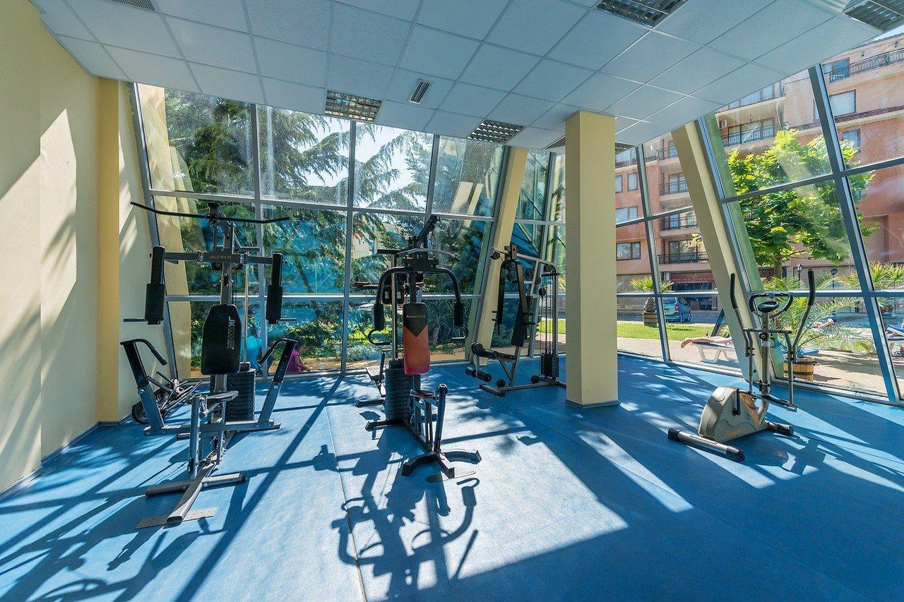Ivana Palace Hotel - Free Parking Slăntjev Brjag Exteriör bild