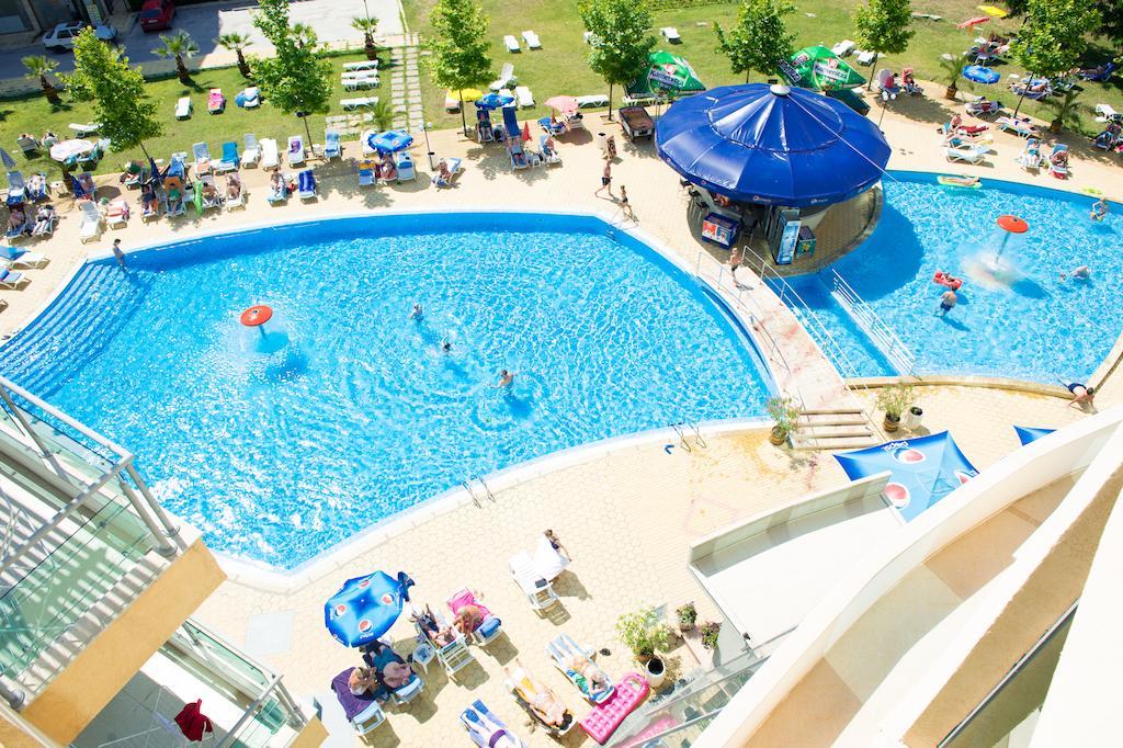 Ivana Palace Hotel - Free Parking Slăntjev Brjag Exteriör bild
